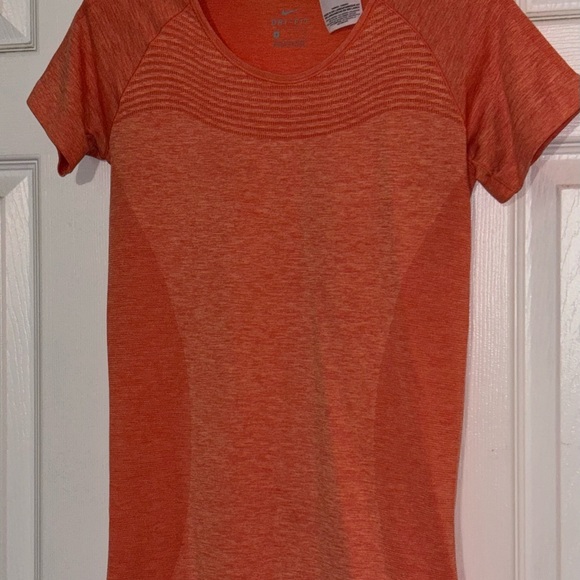 Nike Women's Bright Orange Short Sleeve Tee - Picture 3 of 4
